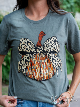 Pumpkin with Bow - Thanksgiving Tee