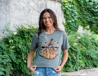 Pumpkin with Bow - Thanksgiving Tee